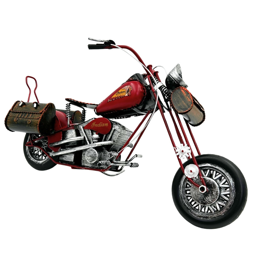 Nagy fém modell klasszikus chopper motorkerékpár piros színben, gravírozással személyre szabható