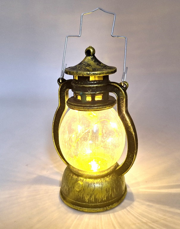 Lampka nocna LED w kształcie lampy naftowej z możliwością personalizacji grawerem, idealna na prezent - wysokość 12,6 cm, szerokość 5,8 cm, certyfikat CE
