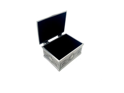 ALBIN 2178A fém ékszerdoboz gravírozással személyre szabható kivitelben, ideális ajándéknak - 6x5x3 cm, elegáns dizájn, tartós anyag
