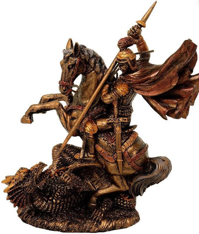 Szent György figura polirezinből, 13 cm, személyre szabható gravírozási lehetőség, ideális ajándék különféle alkalmakra