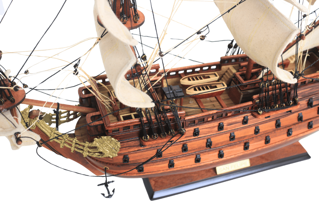 Exkluzív San Felipe vitorláshajó-modell - SF4, személyre szabható gravírozással