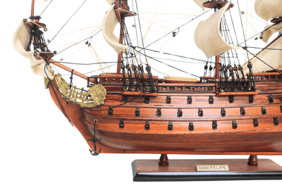 Exkluzív San Felipe vitorláshajó-modell - SF4, személyre szabható gravírozással