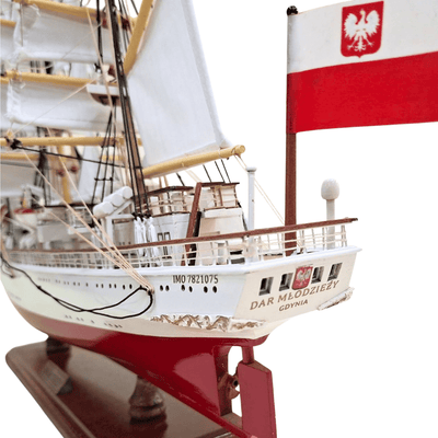 Ekskluzywny Model Żaglowca Statku Dar Młodzieży XXL 71 cm, możliwość personalizacji grawerem