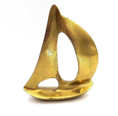 Aranyszínű alumínium jacht, 19,5 cm, személyre szabható gravírozással - elegáns ajándék dekoráció a vitorlázás kedvelőinek
