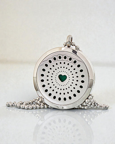 Celestia Heart – Aromaterápiás nyaklánc gyémántszívvel 30 mm