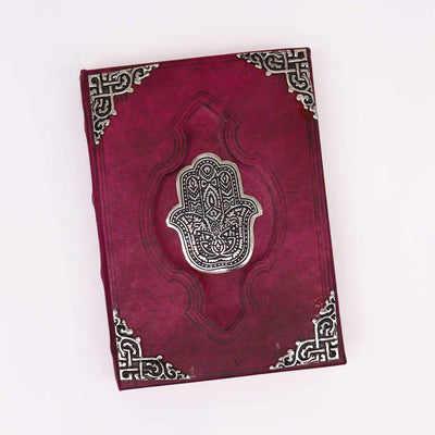 Hefty Red Tan Book z dekoracją Hamsa