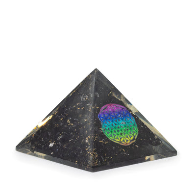 Piramida Orgone z Czarnego Tourmalinu 5.5x4.5cm z Kwiatem Życia