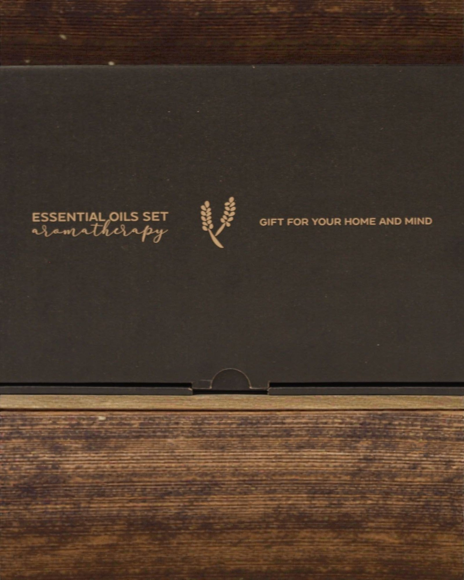 A természet tavaszi ébredése – 12 darabos, fényűző illóolaj-készlet 5 ml, cseppentőkkel