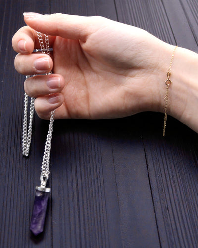 Obszidián csúcs – Klasszikus csúcs alakú medál fekete achátból