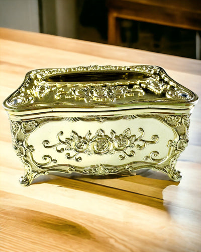 Elegáns Dombornyomott Virágos Zsebkendőtartó Doboz - Szalvétatartó