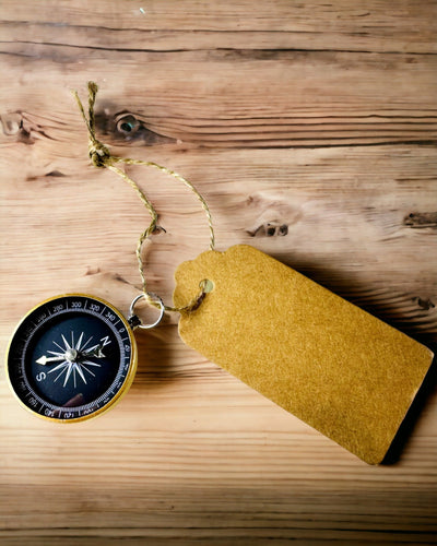 Kompakt Navigációs Iránytű Fém Kivitelben – Minden Utazó Elengedhetetlen Kelléke, gravírozással