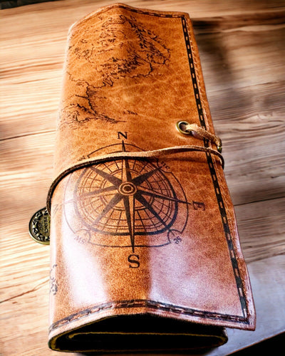 Retro Sötétbarna Bőr Tolltartó Kincses Térkép Motívummal - Elegáns Táska Íróeszköz Kincsek Tárolására