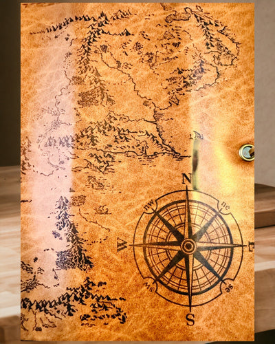 Retro Sötétbarna Bőr Tolltartó Kincses Térkép Motívummal - Elegáns Táska Íróeszköz Kincsek Tárolására