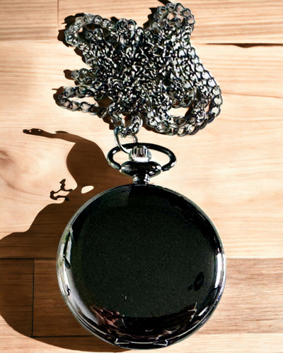 Fekete "Klasyczny Elegans" zsebóra gravírozási lehetőséggel