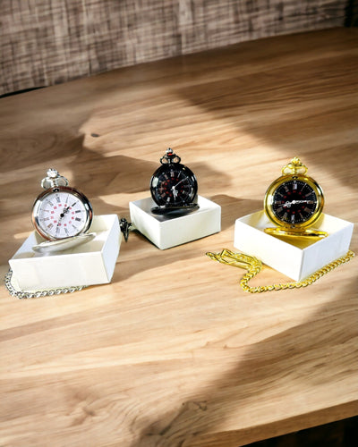 Ezüst zsebóra kvarc szerkezettel és gravírozási lehetőséggel