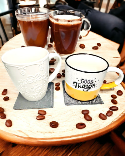 Természetes kőből készült, személyre szabott gravírozással ellátott alátét kávéhoz, teához – Négyzet, kör, hatszög, 10 cm