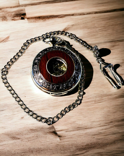 Gravírozható "Heritage Timekeeper" Zsebóra