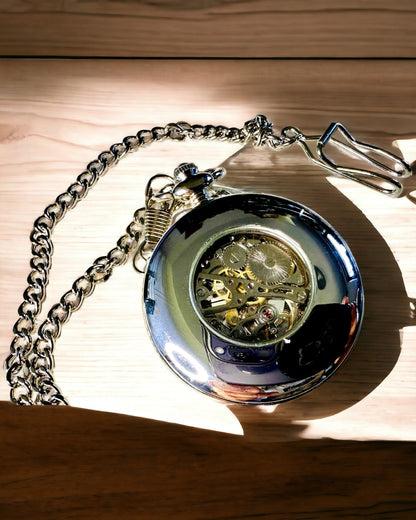 Gravírozható "Heritage Timekeeper" Zsebóra