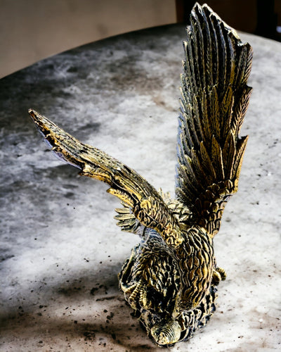 Királyi Sas – Dekoratív Gyantafigura Gravírozási Lehetőséggel