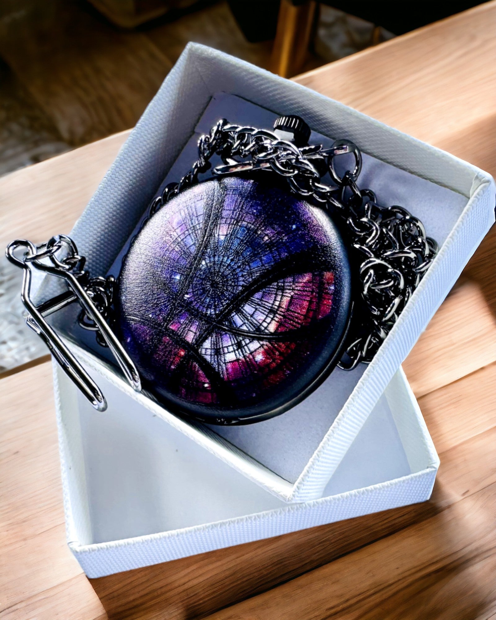 "Galactic Vision" Zsebóra Gravírozási Lehetőséggel, személyre szabott ajándék