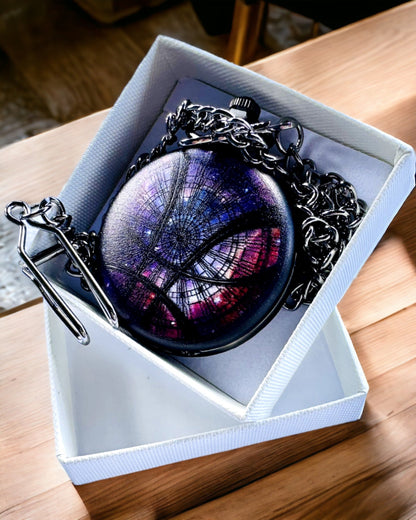 "Galactic Vision" Zsebóra Gravírozási Lehetőséggel, személyre szabott ajándék