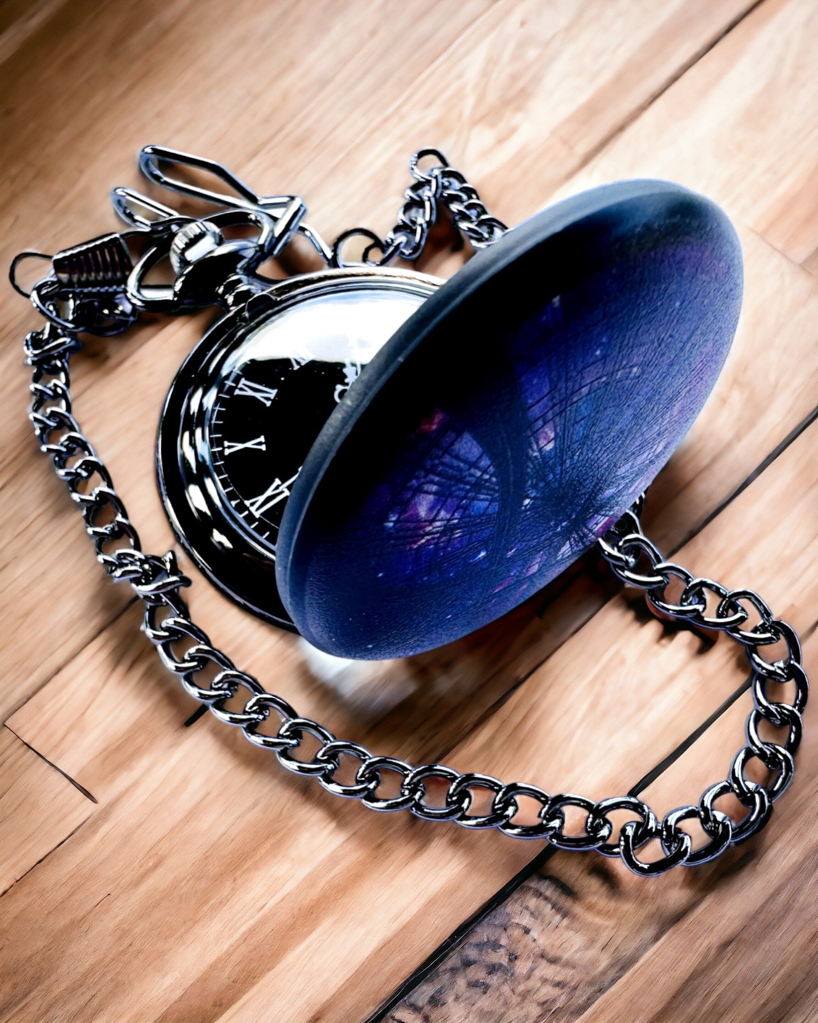 "Galactic Vision" Zsebóra Gravírozási Lehetőséggel, személyre szabott ajándék