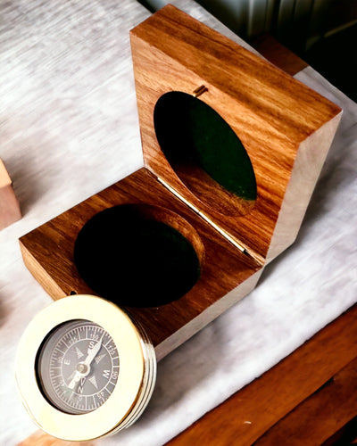 Személyre szabható Rajput Utazó Iránytű - ajándékba