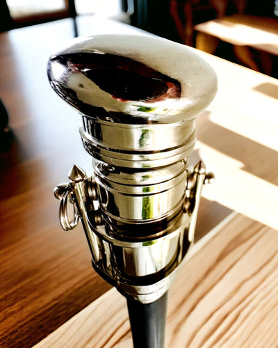 SÉTAPÁLCA TÁMASZTÓFOGANTYÚVAL ÉS TÁVCSŐ FUNKCIÓVAL – ELEGÁNS ÉS DIVATOS, 95 CM - kapitányi "Navigator's Crest"