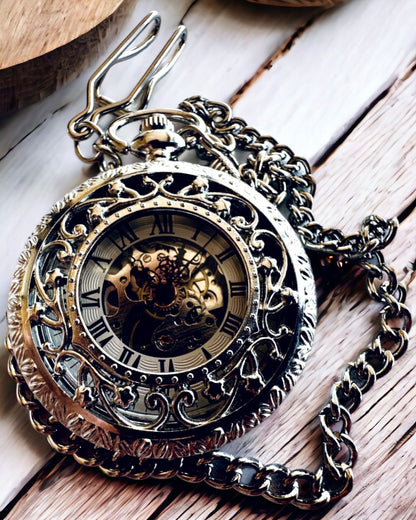 Ezüst "Vintage Elegance" zsebóra, gravírozással személyre szabható