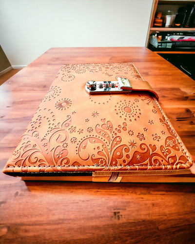 Exkluzív Jegyzetfüzet, PU bőr, A5 kódzárral - "Secret Journal", személyre szabás gravírozással