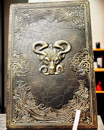 "Magiczny Notes", "Boski Byk" jegyzetfüzet - Elegáns és Különleges Papíráruk, személyre szabás gravírozással