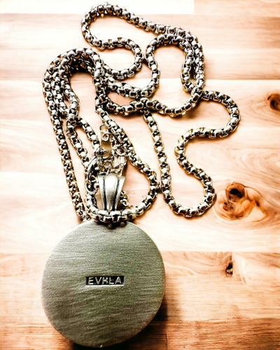 „Eurla” Iránytű Nyaklánc - személyre szabható gravírozással