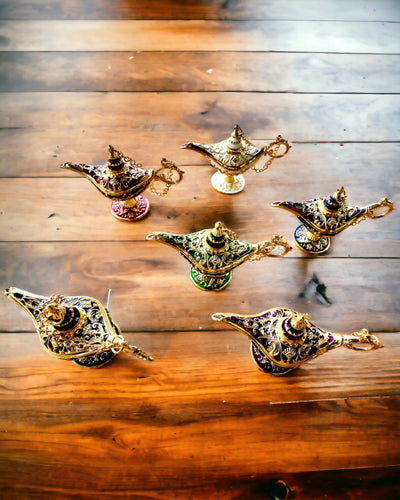 Kis 4 cm-es Varázslámpa Aladdiné, kulcstartó, 6 színváltozat - Elvarázsolt Emlékek, személyre szabás gravírozással