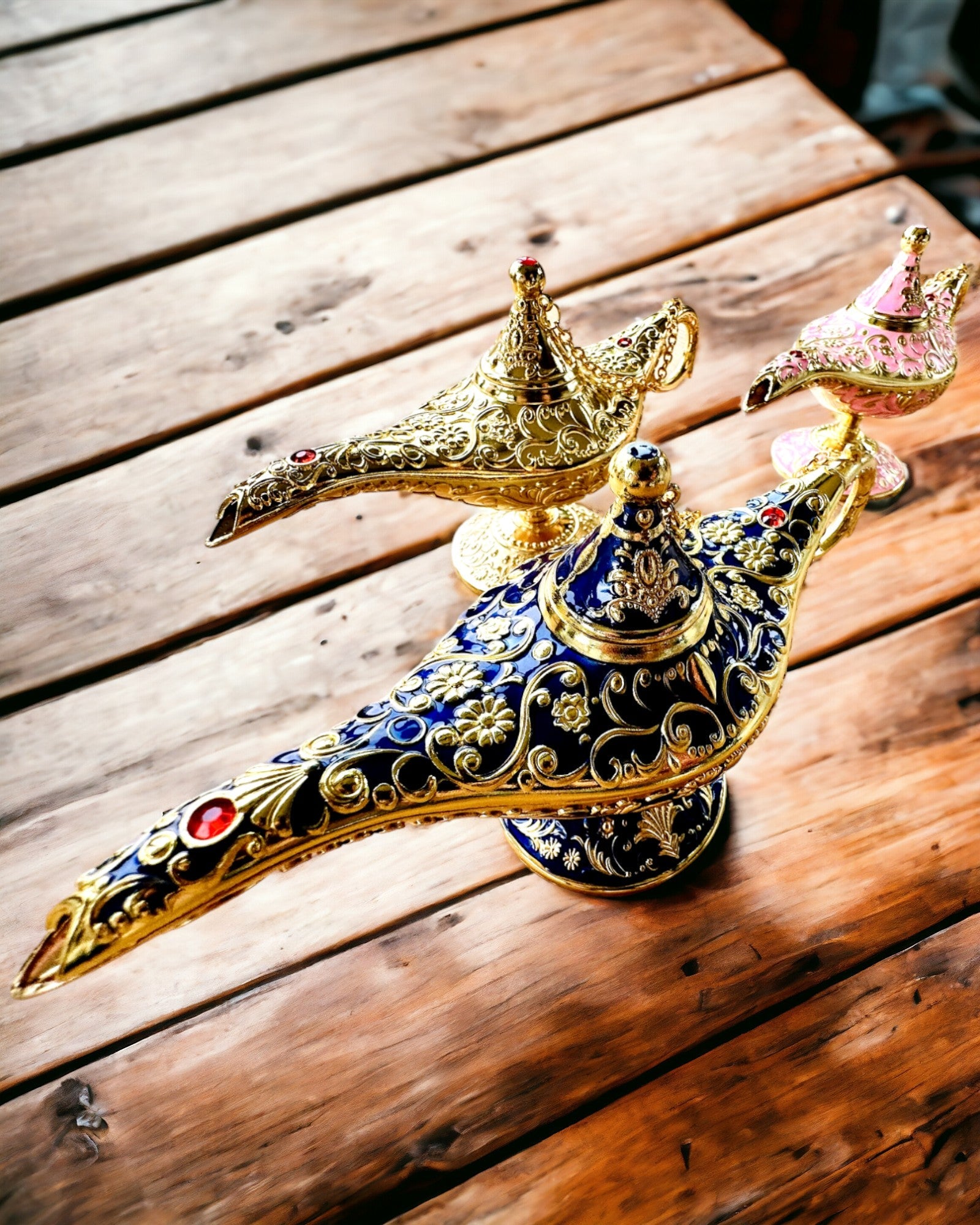 Aladdin Varázslámpája Gravírozási Lehetőséggel - Sötétkék Arannyal Átszőtt Változat