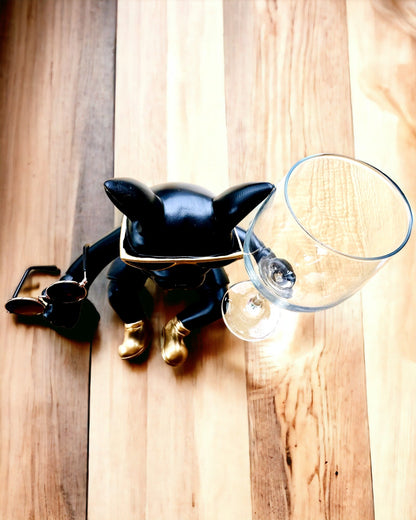 Exkluzív "Stílusos Bulldog" figura, fekete színben, bor- vagy pezsgőspohár tartó, személyre szabható gravírozással