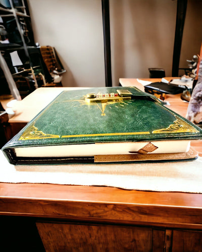 Notatnik Premium z Zamkiem Szyfrowym A5 - Styl Vintage z Kompasem, Japoński Design, Artykuły Papiernicze dla Studentów i Biznesu. Personalizacja grawerem