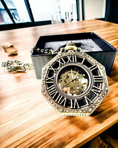 Klasszikus Nyolcszögletű Barna Színű Mechanikus Zsebóra Steampunk Stílusban - Időtlen