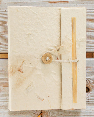 Średni Notatnik Lokta Botanical Touch – Suszone Kwiaty (45 kartek, 15 x 12 cm)