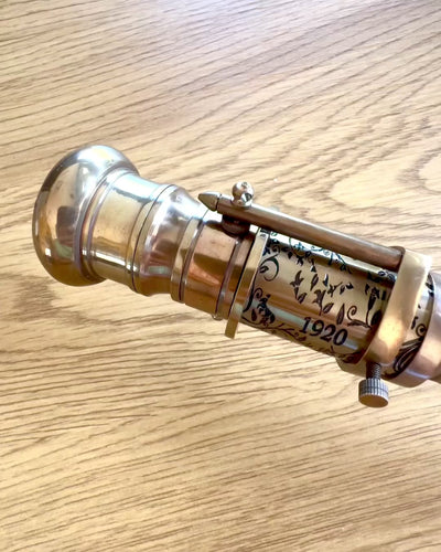 Navigátorbot 2.0 iránytűvel és rejtett távcsővel, személyre szabható gravírozással ajándékba