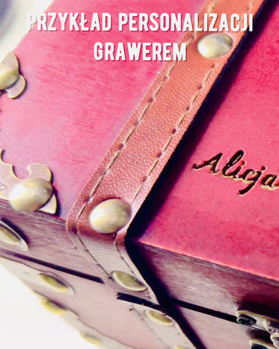 Fa Doboz 'Kalóz Kincsesláda' – Vintage Ékszer- és Csecsebecsedoboz