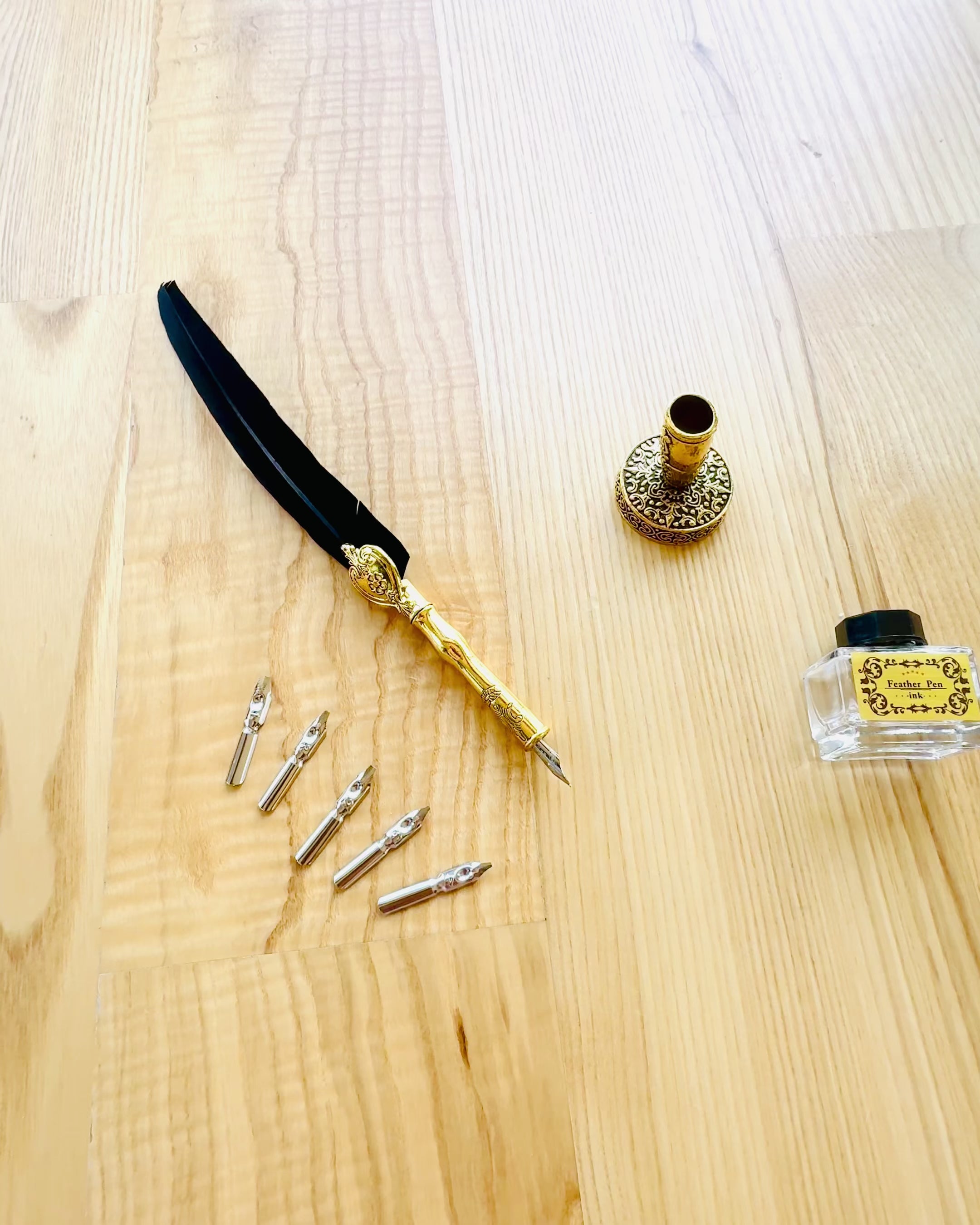 Elegáns Lúdtoll Kiegészítő Készlettel - Royal Quill, gravírozással személyre szabható