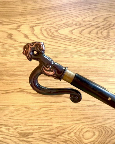 Sétabot Sárkány Őrző – lehetőség személyre szabásra gravírozással ajándékba