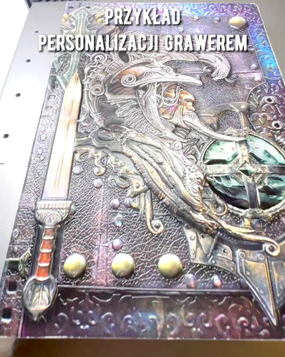"Kronika Wojownika - Lovag Témájú Jegyzetfüzet", személyre szabható gravírozással ajándékba