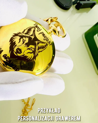 Arany színű, gravírozható vintage stílusú zsebóra