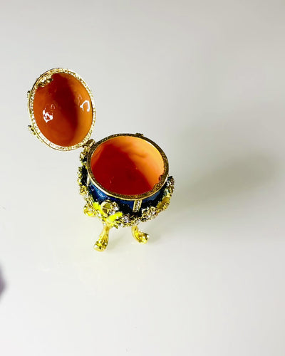 Ékszerdoboz 'Cesarskie Jajo' Faberge – Vintage Stílusú, Dekoratív Kiegészítőtartó