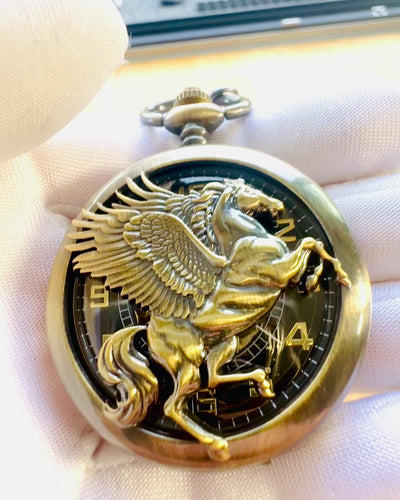 "Equus Tempus" Zsebóra - Szín: Réz, Ló motívummal, gravírozási lehetőséggel személyre szabható