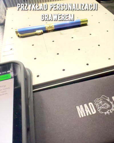 Elegáns Sárkány Toll, 3 színváltozat, gravírozással személyre szabható ajándék