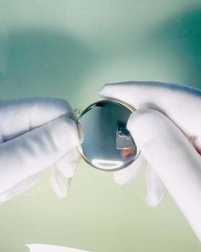 Ezüst zsebóra kvarc szerkezettel és gravírozási lehetőséggel