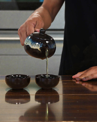 Fekete máz – Kisméretű teakészlet 2 csészével